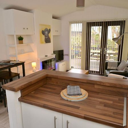 Bunnahabhain 5 - Farm Stay - Stunning Sea And Rural Views Stranraer Ngoại thất bức ảnh