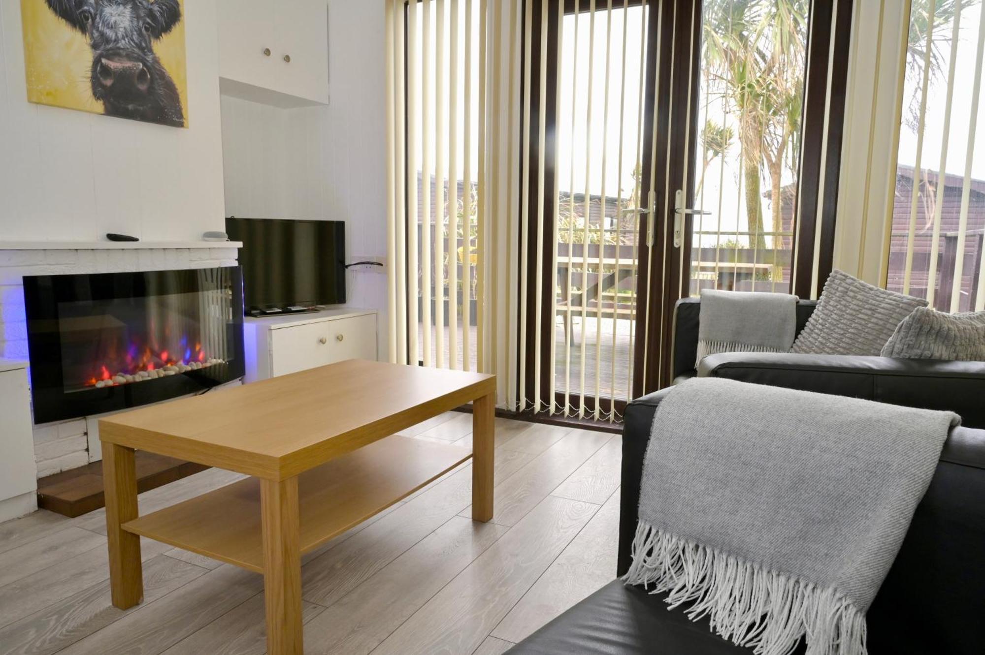Bunnahabhain 5 - Farm Stay - Stunning Sea And Rural Views Stranraer Ngoại thất bức ảnh